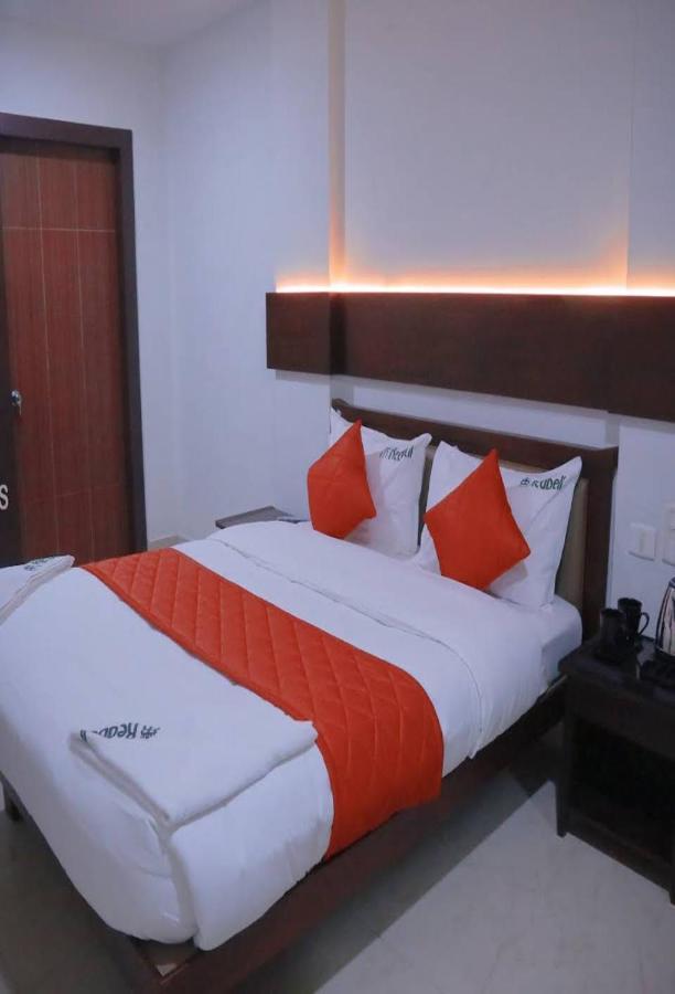 Redbell Suites Malapuram Malappuram Luaran gambar